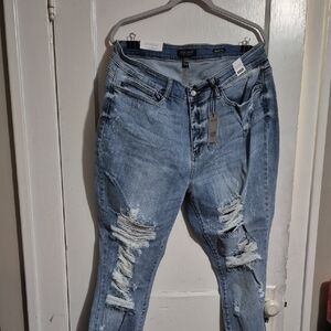 Judy Blue Distressed Light Blue Skinny Jeans